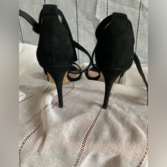 Karl Lagerfeld black suede strapped heels size 8.5? - Picture 5 of 16